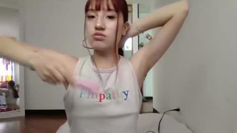 mollywalter online show from October 10, 7:57 pm