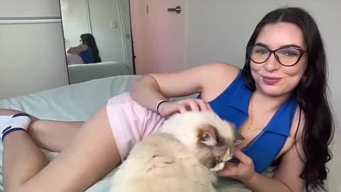 Molly online show from October 1, 11:22 pm