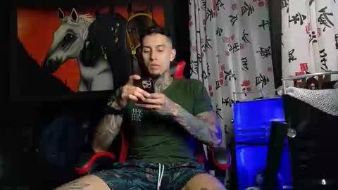 Molotov online show from January 12, 9:20 pm