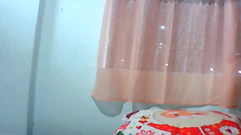 mombastic55 online show from May 10, 9:14 am