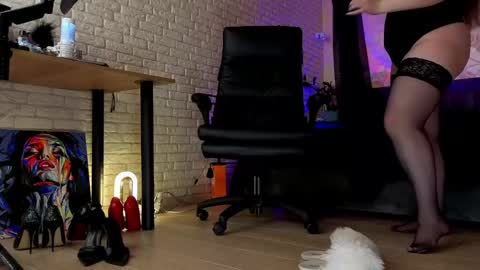 mommy_goddess online show from March 21, 2:09 pm