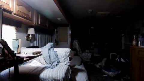 Snapshot of mommyedgecamp chatting on August 2, 11:47 pm Mommys Edge Camp online show from August 2, 11:47 pm