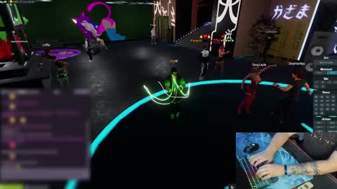 Snapshot of mommysimp69 chatting on December 31, 9:53 am Sky online show from December 31, 9:53 am