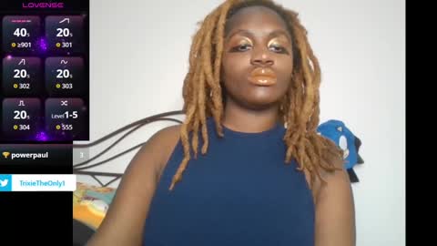 Snapshot of mommytrixie chatting on September 27, 11:21 pm Mommy Trixie online show from September 27, 11:21 pm