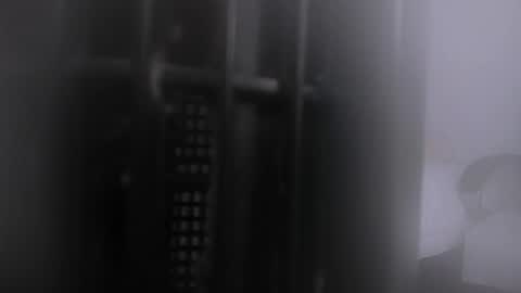 Momo  online show from April 9, 6:19 am