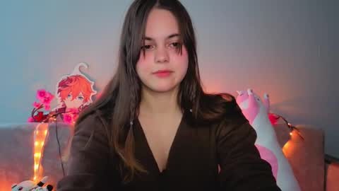 Snapshot of momomochi_ chatting on February 11, 4:06 am Momo online show from February 11, 4:06 am