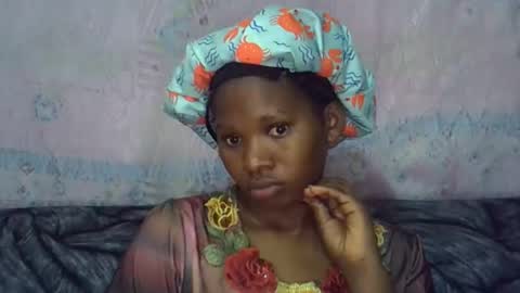 momsdoll online show from April 7, 5:52 am