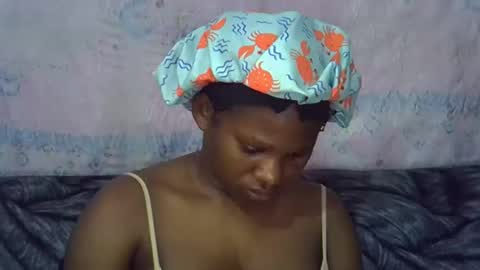 momsdoll online show from April 9, 6:41 am