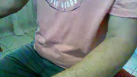 Snapshot of mon_za chatting on December 8, 9:02 am mon_za online show from December 8, 9:02 am