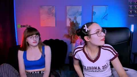 Mona  online show from December 3, 8:18 pm