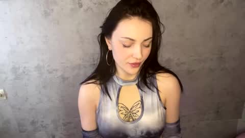 Mona online show from February 15, 7:51 am