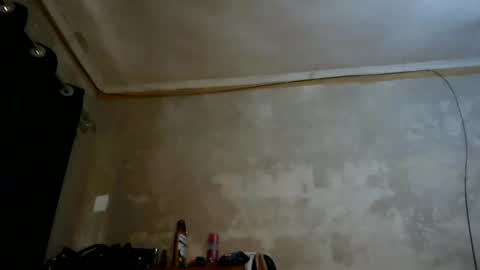 mona online show from February 25, 5:06 am