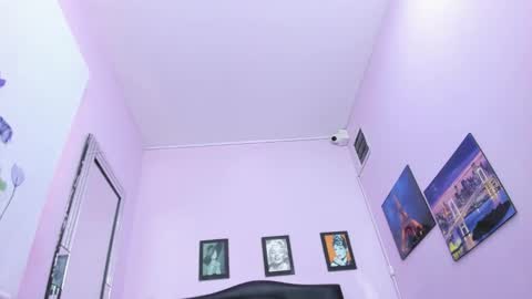 paola online show from March 7, 2:58 pm