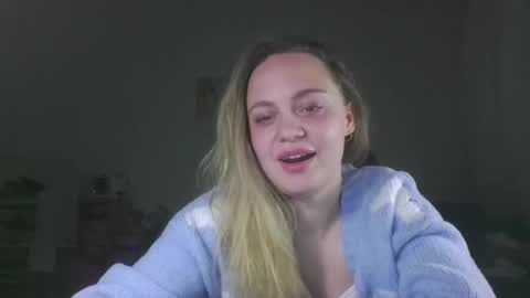 monarise online show from April 11, 8:13 pm