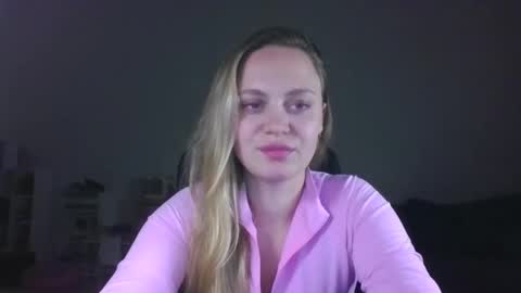 monarise online show from April 17, 6:22 pm