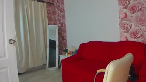 Monica online show from December 27, 12:45 pm