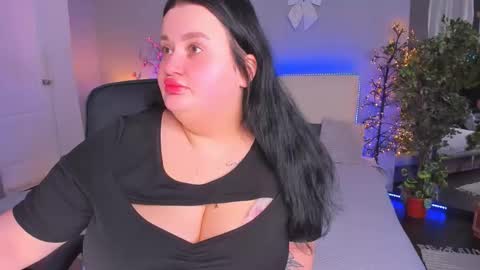 Monica online show from January 13, 1:16 pm