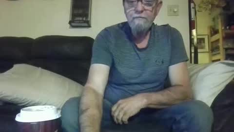 mondaymonday online show from October 7, 10:56 am