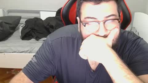 Snapshot of moneyman__24 chatting on December 29, 2:52 pm Mert online show from December 29, 2:52 pm