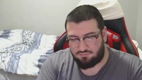 Snapshot of moneyman__24 chatting on February 16, 8:33 pm Mert online show from February 16, 8:33 pm