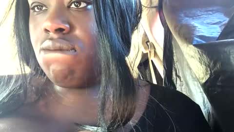 moni_simone online show from January 1, 8:47 pm