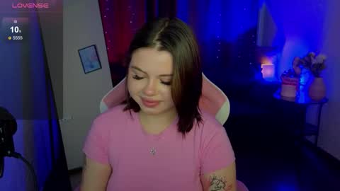 monica online show from February 25, 9:46 pm