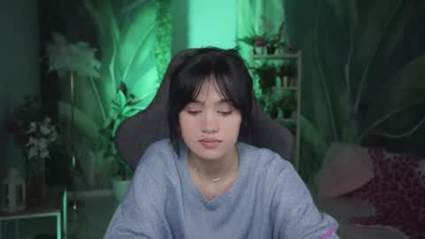 monica online show from April 23, 12:23 am