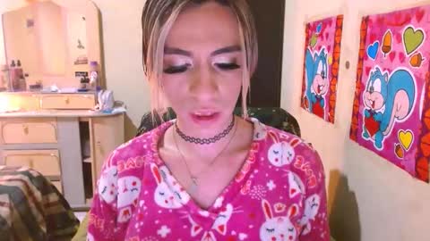 monicalimite123 online show from December 21, 1:57 am