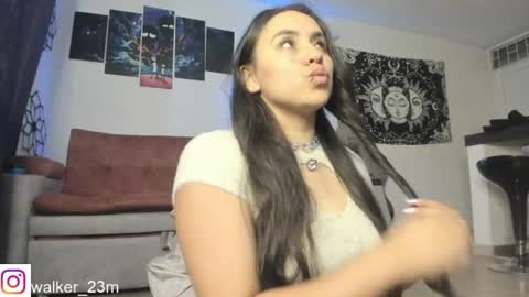 monicawalker2 online show from July 2, 4:07 am