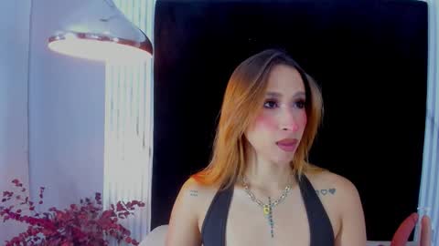 MONIK FOX online show from September 13, 7:13 pm