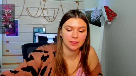 Snapshot of monika_youu chatting on December 10, 8:49 pm Monika online show from December 10, 8:49 pm