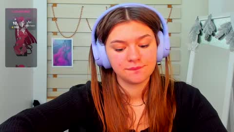 Snapshot of monika_youu chatting on December 29, 10:45 am Monika online show from December 29, 10:45 am