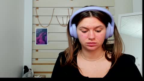 Snapshot of monika_youu chatting on January 22, 3:18 pm Monika online show from January 22, 3:18 pm