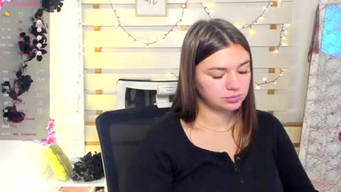 Snapshot of monika_youu chatting on November 5, 1:55 pm Monika online show from November 5, 1:55 pm