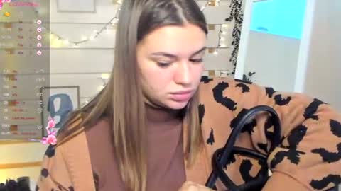 Snapshot of monika_youu chatting on November 24, 2:28 pm Monika online show from November 24, 2:28 pm