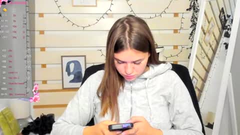 Snapshot of monika_youu chatting on November 28, 12:19 pm Monika online show from November 28, 12:19 pm