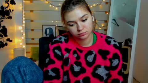 Monika online show from February 25, 1:54 pm