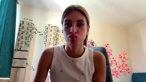 Rossy online show from July 29, 3:26 am