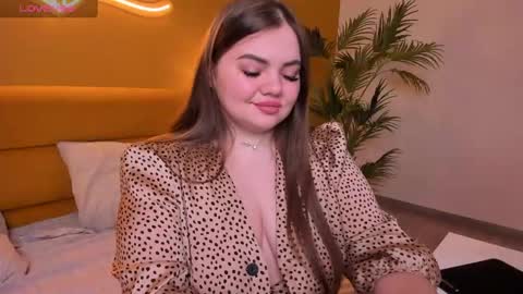 Monika online show from February 5, 1:15 am