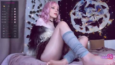 Monika online show from January 10, 2:30 pm