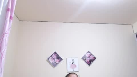 monikarokaforte online show from May 21, 8:38 pm