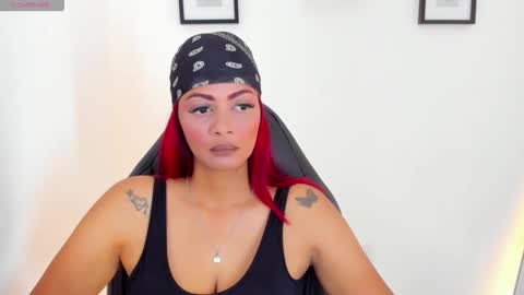 monserrat__1 online show from April 20, 9:05 pm