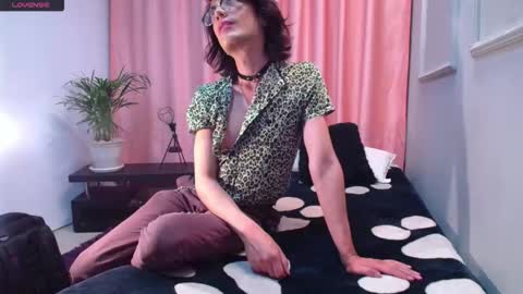 Linda Darling online show from January 8, 5:54 am