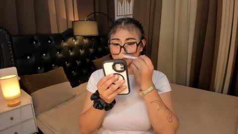 Ruthie online show from December 7, 9:50 am