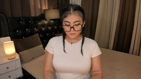 Ruthie online show from December 8, 9:35 am