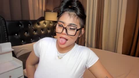 Ruthie online show from January 15, 11:19 pm