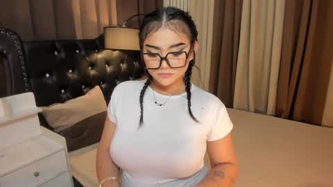 Ruthie online show from February 20, 6:02 pm