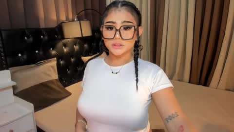 Ruthie online show from February 26, 2:26 am