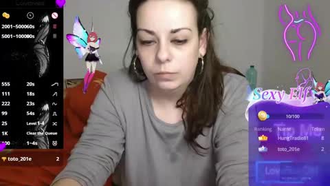 Snapshot of montserrat123 chatting on February 19, 7:16 pm Monse online show from February 19, 7:16 pm