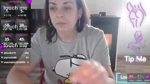 Snapshot of montserrat123 chatting on February 27, 10:59 am Monse online show from February 27, 10:59 am